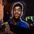 MC Kevin foi homeageado em muro em São Paulo; seu amigo, MC VK afirmou ter prestado dois depoimentos à polícia: ' Estou colaborando com isso (a verdade sobre as circunstâncias que levaram Kevin à morte)' 